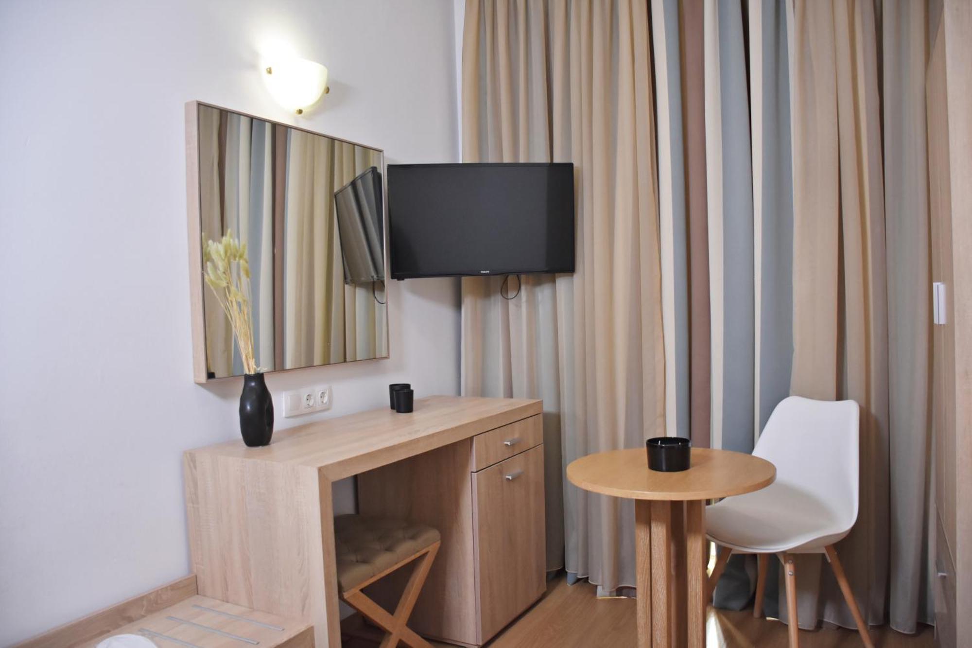 Arethusa Hotel Athens Exterior photo